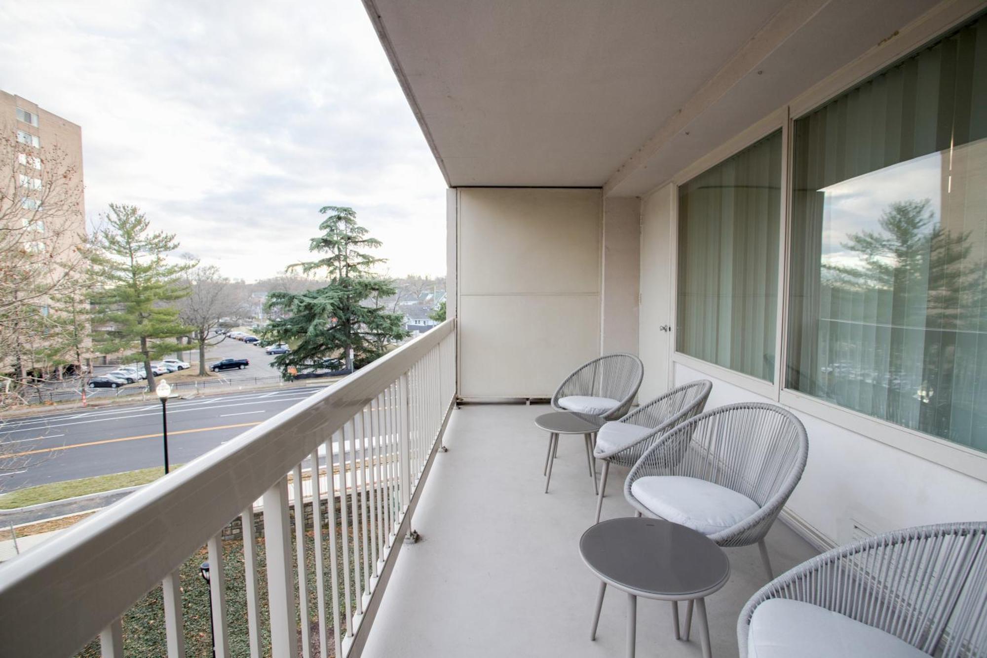 Sensational Condominium @Crystal City Arlington Extérieur photo