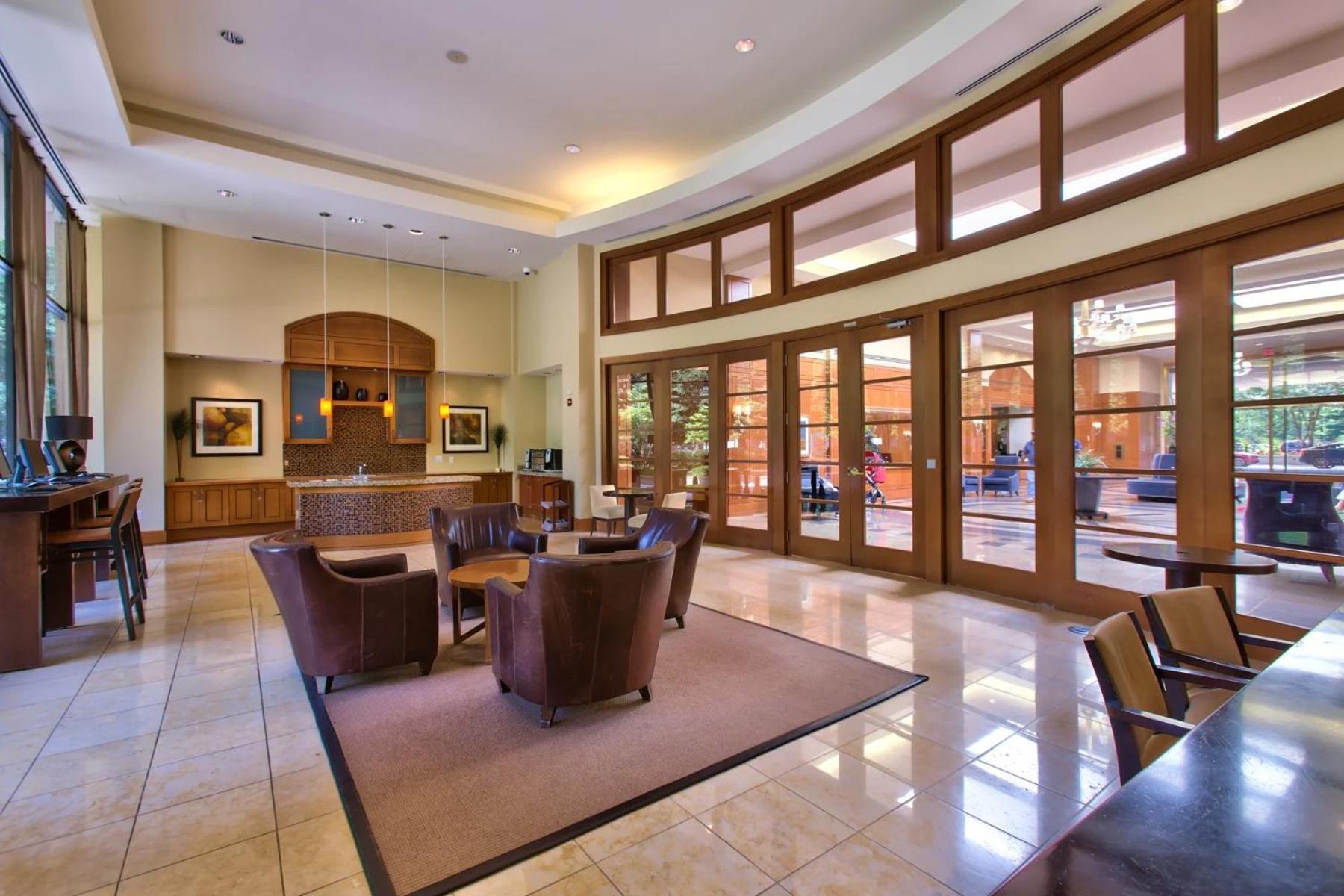 Sensational Condominium @Crystal City Arlington Extérieur photo